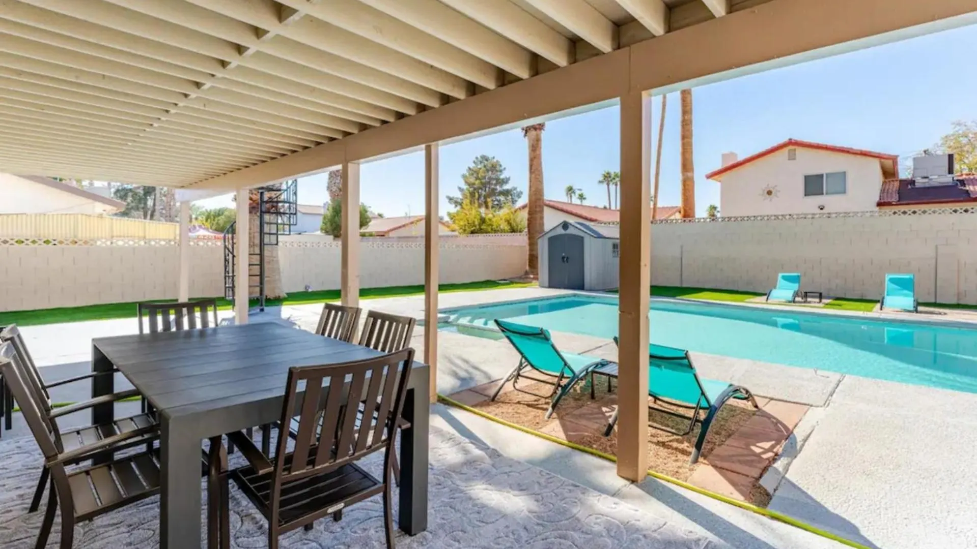 Oasis In The Desert With Huge Heated Pool And Spa لاس فيغاس فيلة
